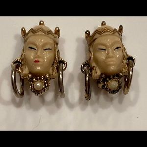 Vintage Selro-Selini clip earrings Thai Girl/ Asian Princess ‘50s Chinoiserie